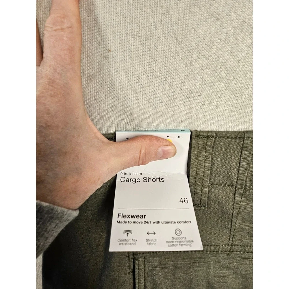 Sonoma Goods For Life Mens Flexwear Cargo Shorts Olive Green Size 46 9-in Inseam